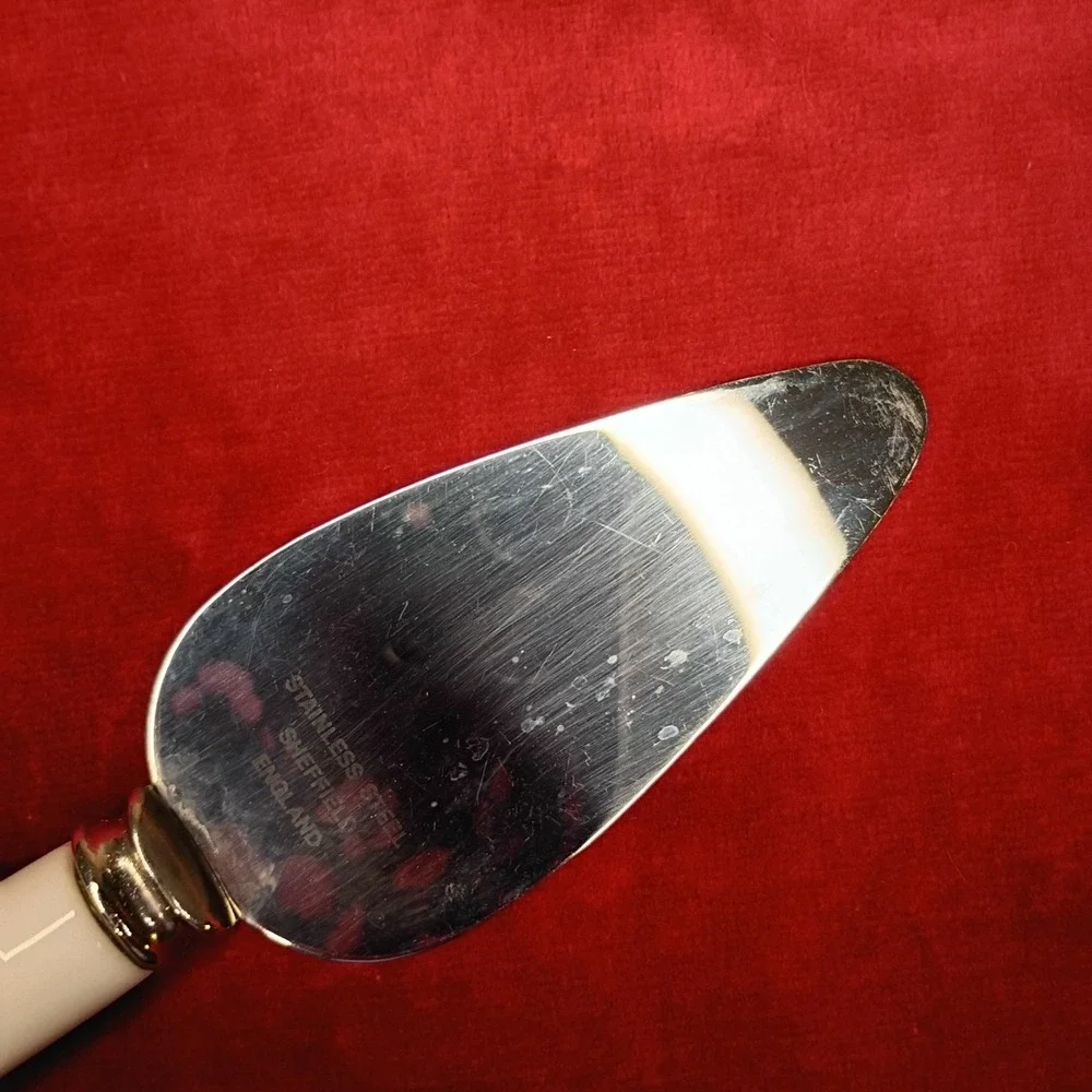 Vtg Sheffield England Cheese Knife Spreader Stainless Christmas Holly Berries 7